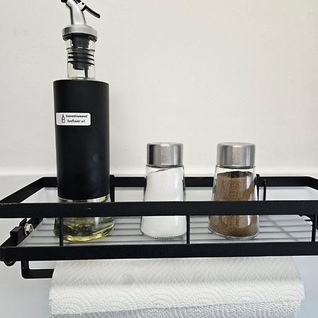 Modern Homes - Voll Ausgestatte Wohnung - Balkon - Hotelbetten - 4K Tv - Wlan Moers Zewnętrze zdjęcie