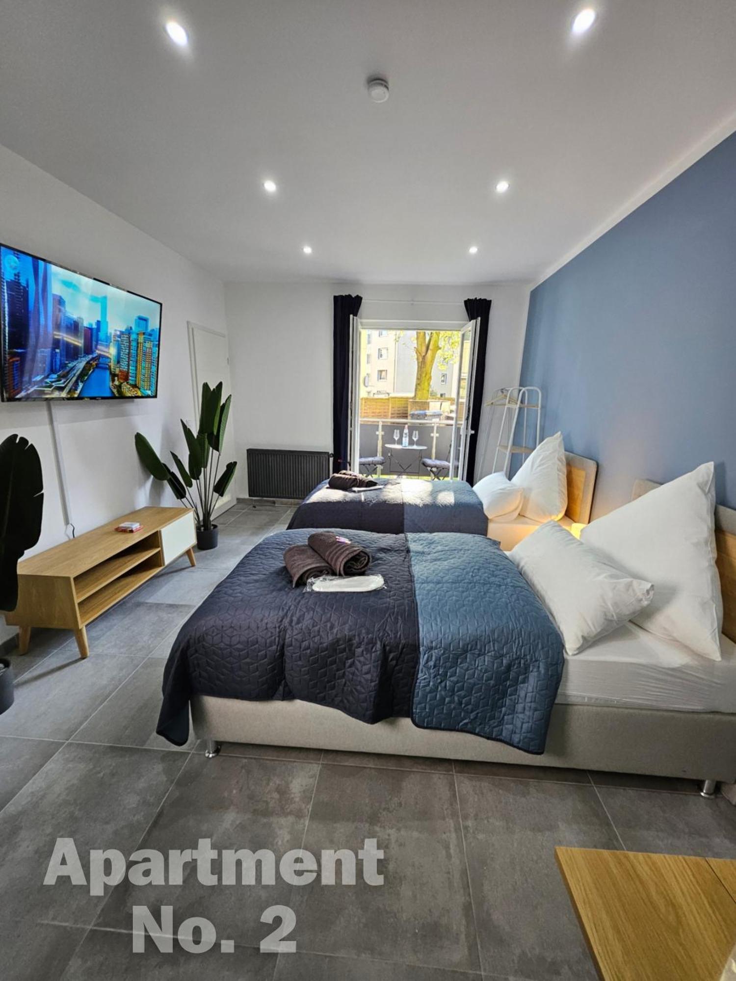 Modern Homes - Voll Ausgestatte Wohnung - Balkon - Hotelbetten - 4K Tv - Wlan Moers Zewnętrze zdjęcie